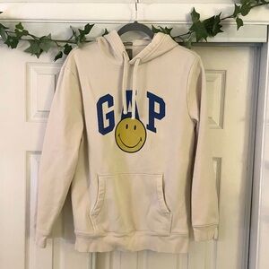 Gap cream smiley hoodie